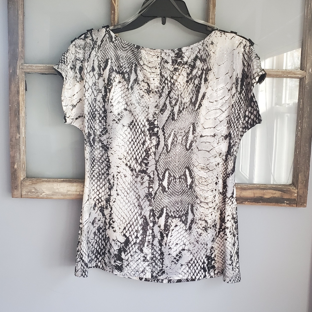 Snakeskin Shimmery Open Shoulder Blouse - Picture 2 of 8